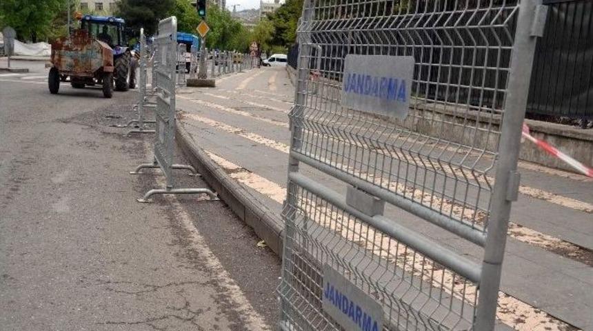 Siirt&rsquo;te G&uuml;venlik Tedbirleri Arttırıldı