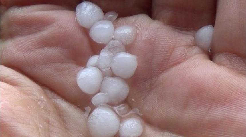 Elazığ&rsquo;da Şiddetli Dolu Yağışı