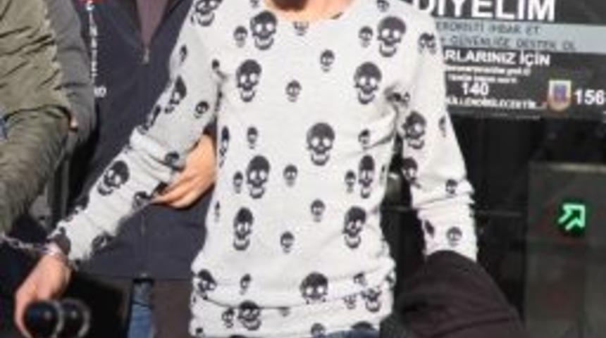 B&uuml;feye Silahlı Saldırı D&uuml;zenleyenlere Ceza Yağdı