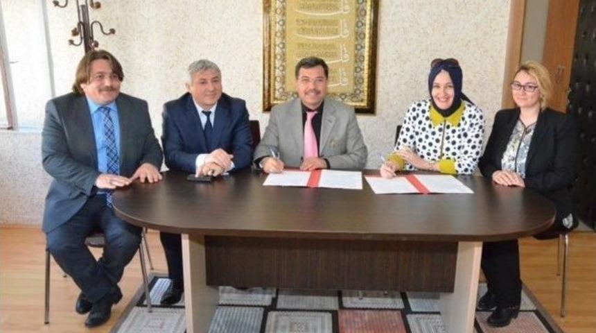 Bilecik&rsquo;te "eba&rsquo;yla Sınavlar Daha Kolay" Projesi