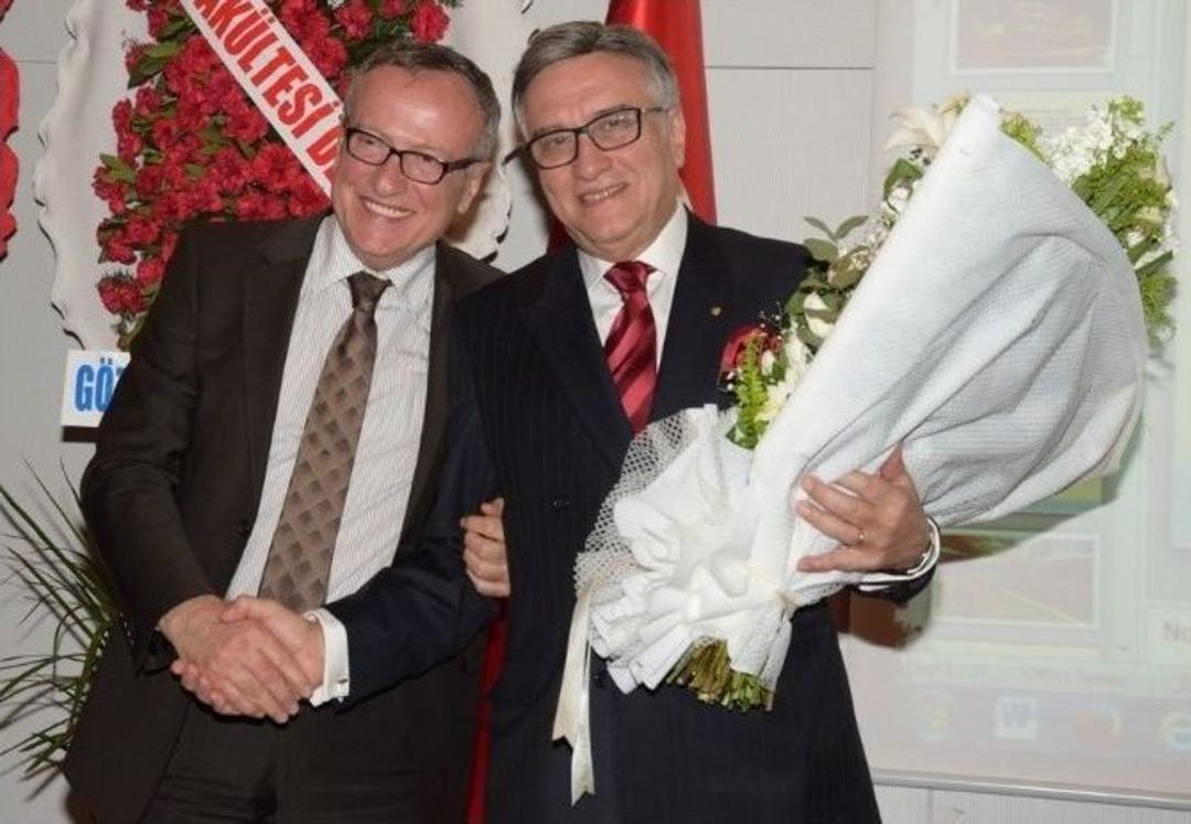 Esog&uuml;, Prof. Dr. Hikmet Hassa&rsquo;yı T&ouml;renle Emekliliğe Uğurladı