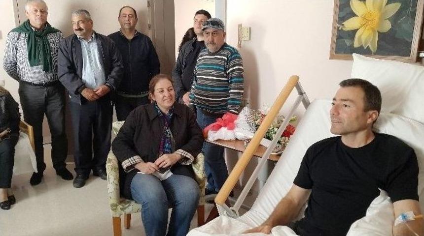 Başkan Demiralp, Muhtarlar Derneği Başkanını Ziyaret Etti