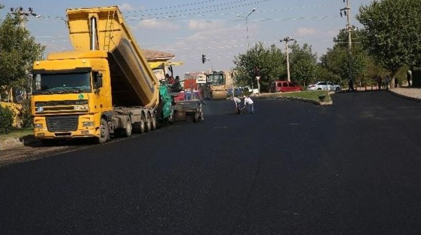 B&uuml;y&uuml;kşehir Bu Yıl Yollara 155 Milyon Yatırım Yapacak