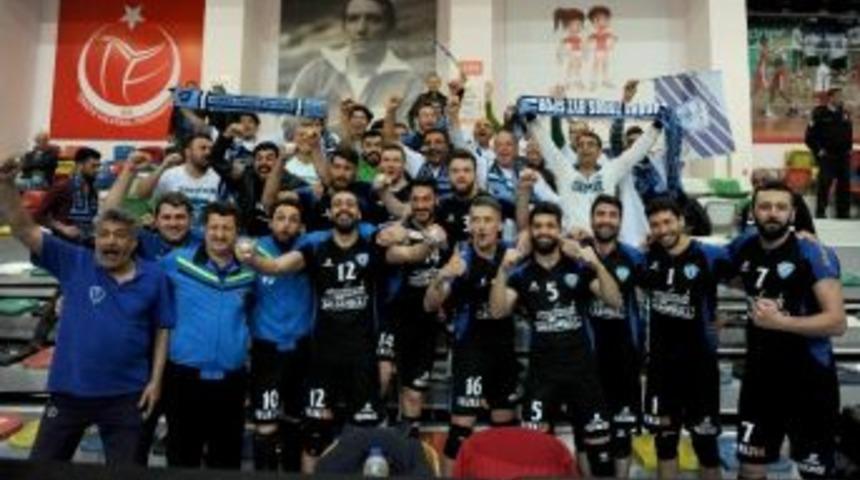Adana Toros Byz Spor 1. Lig&rsquo;e Y&uuml;kseldi