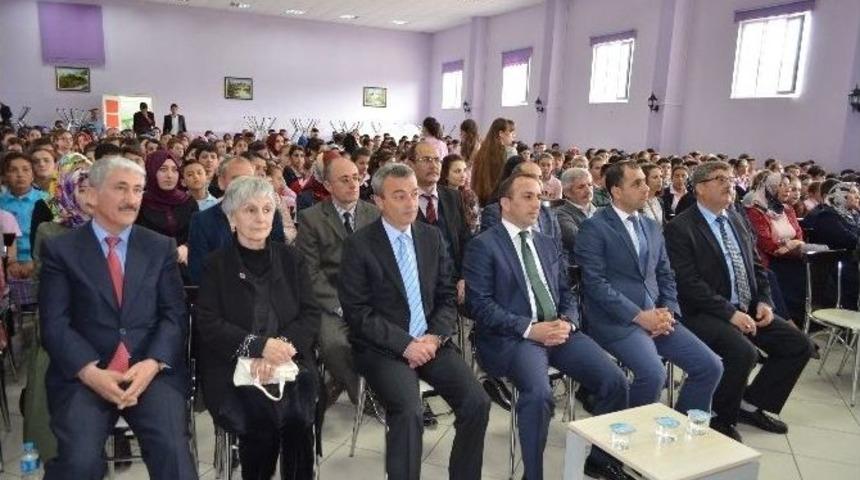 Torunu Kargı&rsquo;da Mehmet Akif Ersoy&rsquo;u Anlattı