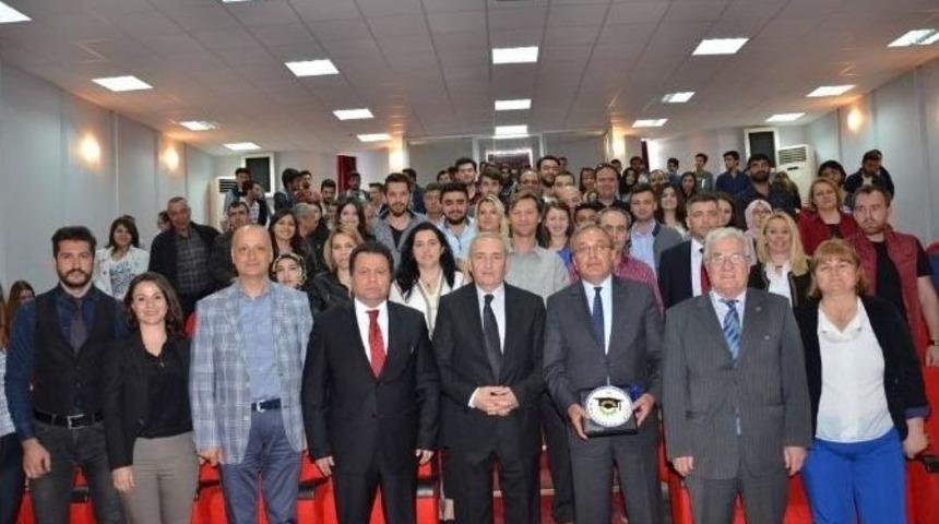 T&uuml;rkiye&rsquo;de Kooperatif&ccedil;iliğin Genel G&ouml;r&uuml;n&uuml;m&uuml; Ve Tarım Sekt&ouml;r&uuml;