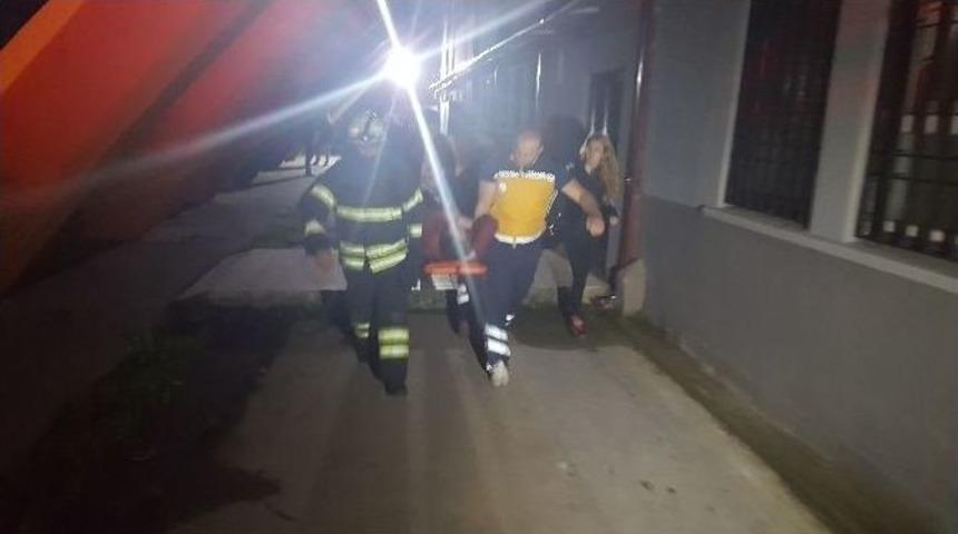 Bacağı Mazgallara Sıkışan Engelli Vatandaşı İtfaiye Kurtardı