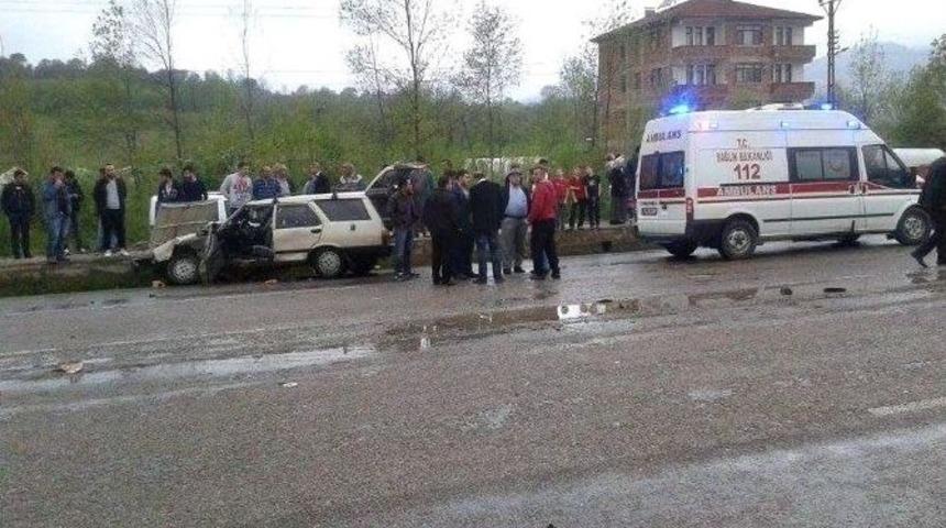 Bartın&rsquo;da Trafik Kazası: 6 Yaralı