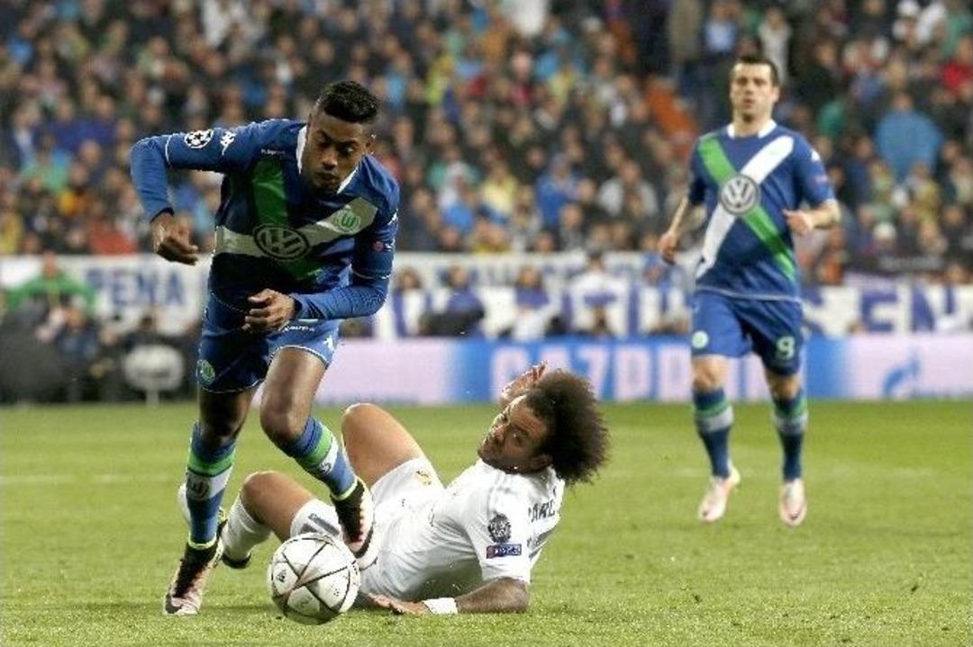 Ronaldo Hat-trick Yaptı, Real Madrıd Turladı