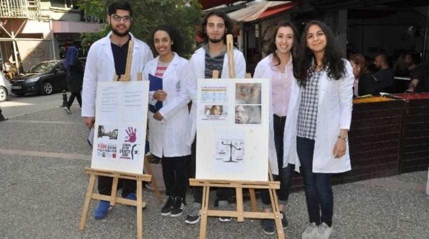Tıp &Ouml;ğrencileri Kadın Haklarına Dikkat &Ccedil;ekti