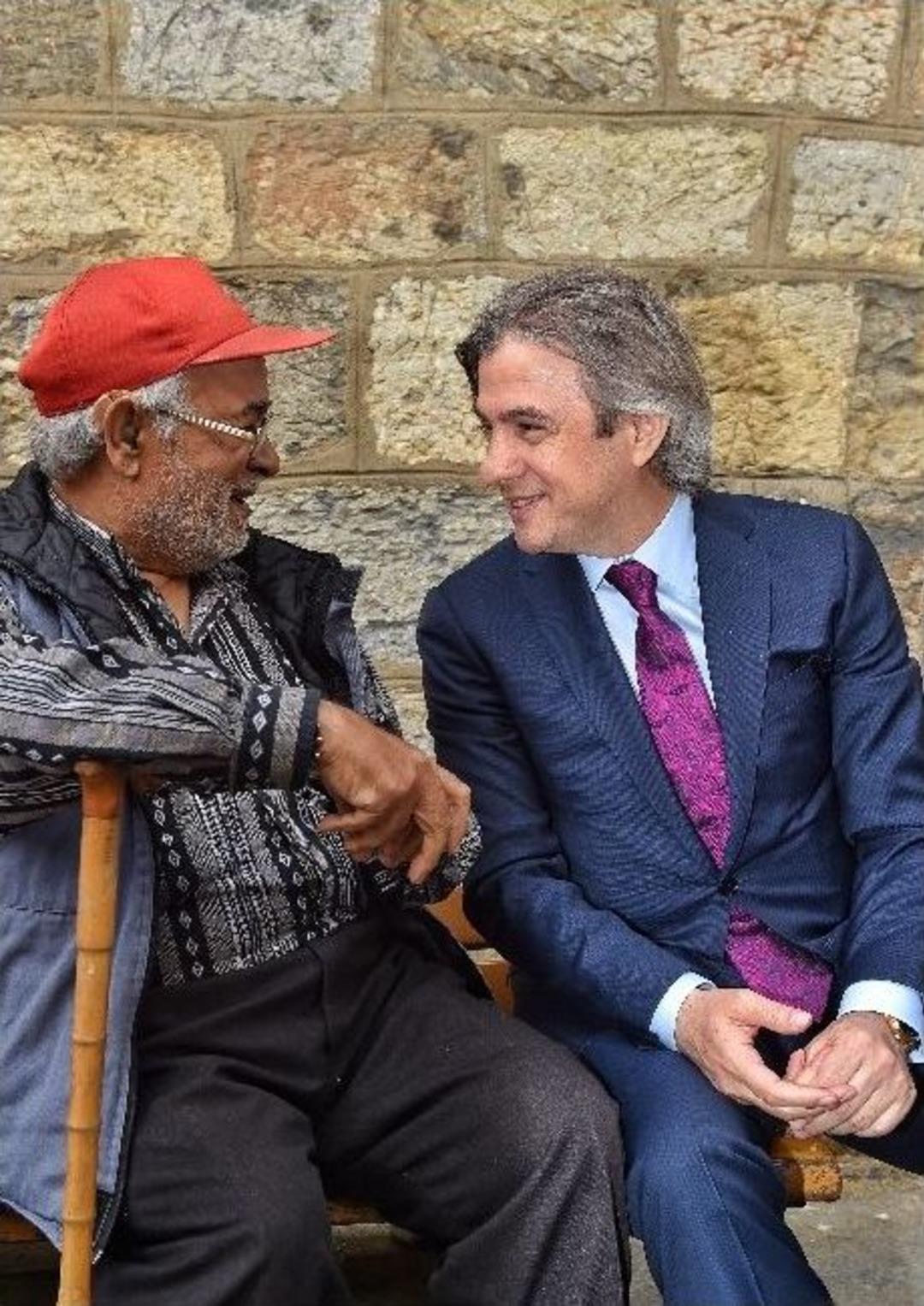 Başkan Demircan, Dar&uuml;laceze Sakinleriyle Buluştu