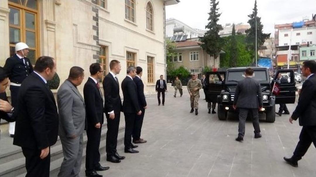 Genelkurmay Başkanı Ve Mit M&uuml;steşarı Kilis&rsquo;te