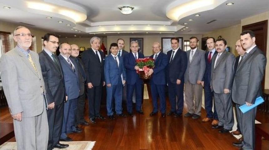 İl M&uuml;ft&uuml;l&uuml;ğ&uuml;&rsquo;nden Vali B&uuml;y&uuml;k&rsquo;e &ldquo;kutlu Doğum&rdquo; Ziyareti