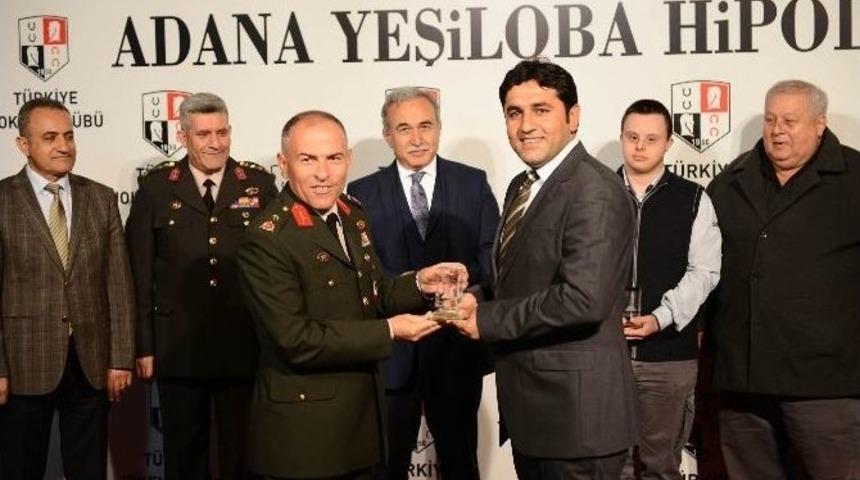 Jandarma Koşusunu " Nadire" İsimli İngiliz Atı Kazandı