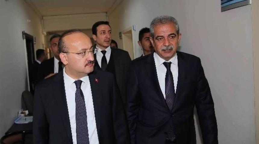 Başbakan Yardımcısı Yal&ccedil;ın Akdoğan, Başkan Demirkol&rsquo;u Makamında Ziyaret Etti