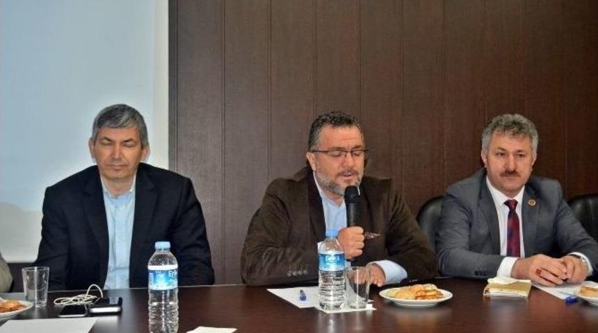 Ak Partili Işıkhan: &ldquo;avrupa M&uuml;ltecileri Almak İ&ccedil;in Din Şartı Koşuyor&rdquo;