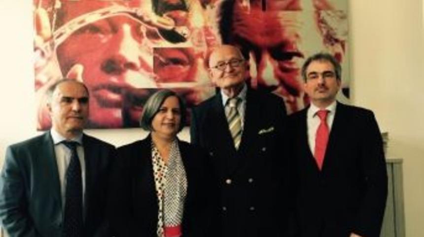 Kışanak Sur İ&ccedil;in Almanya&rsquo;da Temaslarda Bulundu