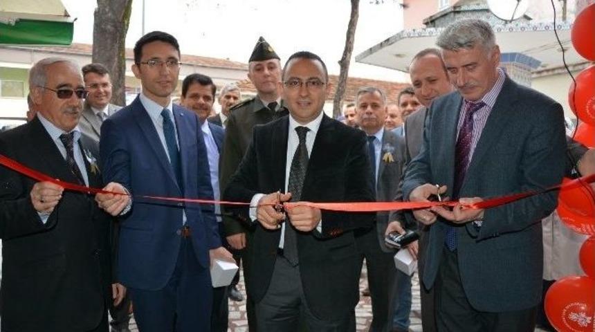 Ala&ccedil;am&rsquo;da Kitap Sergisi A&ccedil;ıldı