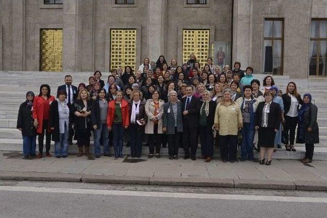 Kılıçdaroğlu’ndan Eskişehirli Kadınlara ‘beraberliğinizi Hiç Bozmayın” Tavsiyesi