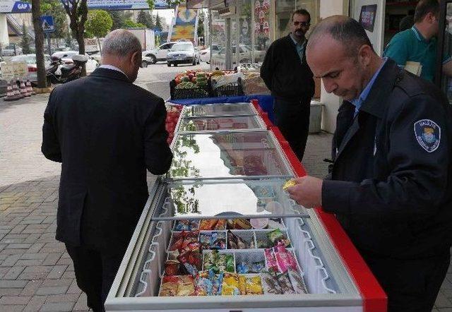 Haliliye’de Zabıta Ekiplerinden Kapsamlı Denetim