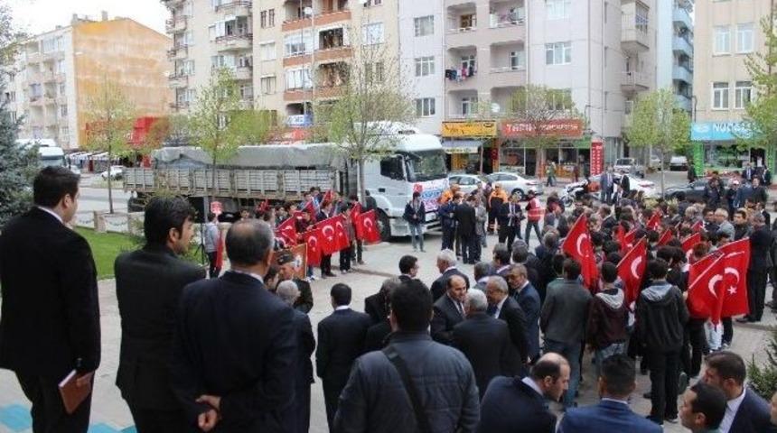 Bayır-bucak T&uuml;rkmenleri İ&ccedil;in Kırşehir&rsquo;den 45. Tır Yola &Ccedil;ıktı