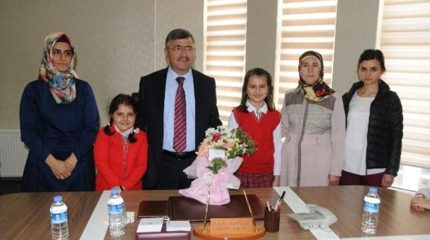 Niğde Belediye Başkanı Faruk Akdoğan, &Ouml;ğrencilere M&uuml;jdeleri Sıraladı