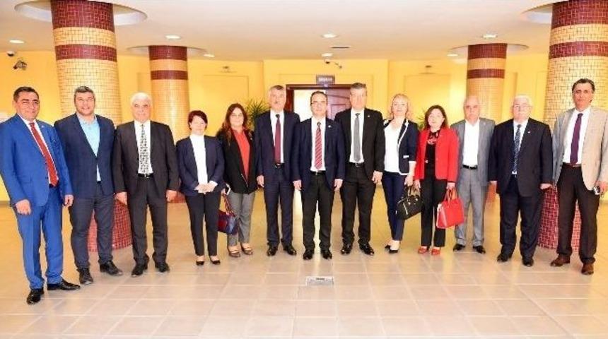 Chp Genel Başkan Yardımcısı Tezcan&rsquo;dan Başkan Karalar&rsquo;a Ziyaret