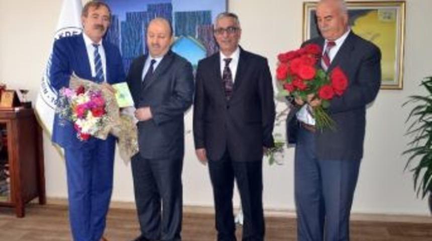 Eş Başkan T&uuml;rk&rsquo;e İl&ccedil;e M&uuml;ft&uuml;s&uuml;nden Ziyaret