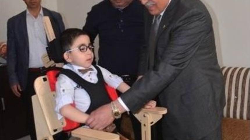 5 Yaşındaki Mustafa&rsquo;nın Y&uuml;r&uuml;yebilmesi İ&ccedil;in Umut Işığı