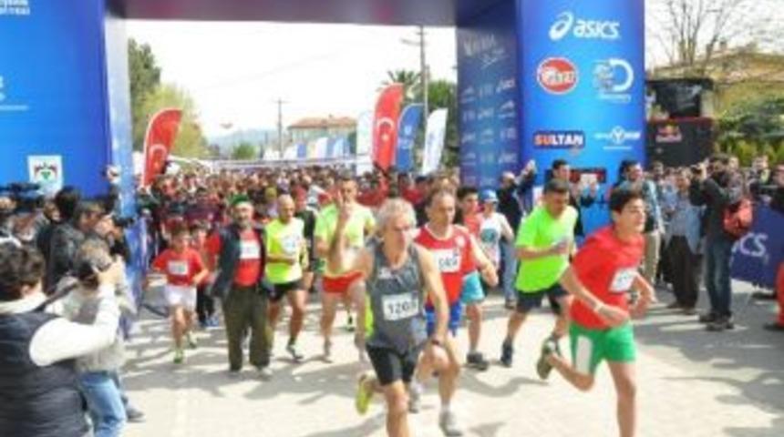 T&uuml;rkiyenin En B&uuml;y&uuml;n Ultra Maratonu İznik&rsquo;te Başlıyor