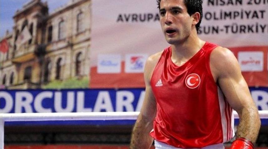 Mehmet Nadir &Uuml;nal Yarı Finalde