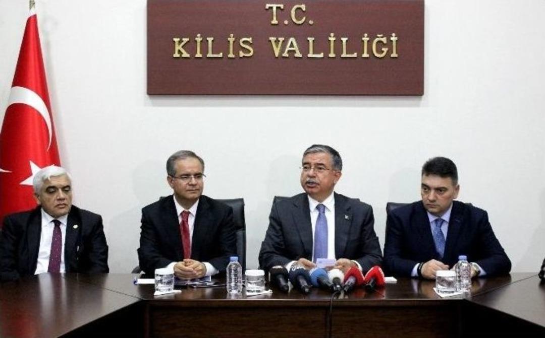 Milli Savunma Bakanı İsmet Yılmaz: