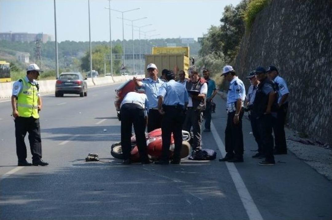 İki Kardeşi Ayıran 71 Yaşındaki S&uuml;r&uuml;c&uuml;: