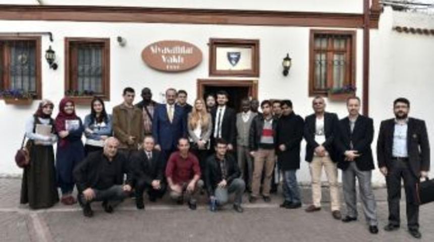 Akg&uuml;l, Siyasallar Vakfı&rsquo;nda 7 Yılını Anlattı