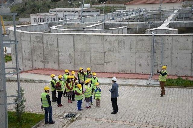 Öğrenciler Atık Su Arıtma Tesisini Gezerek Bilgi Aldı