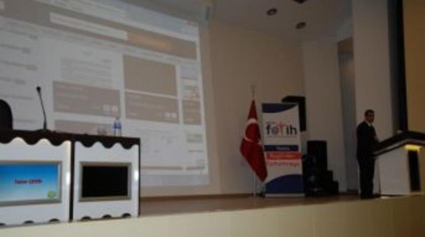 Harran &Uuml;niversitesi Eğitim Fak&uuml;ltesi Son Sınıf &Ouml;ğrencilerine Eba Semineri