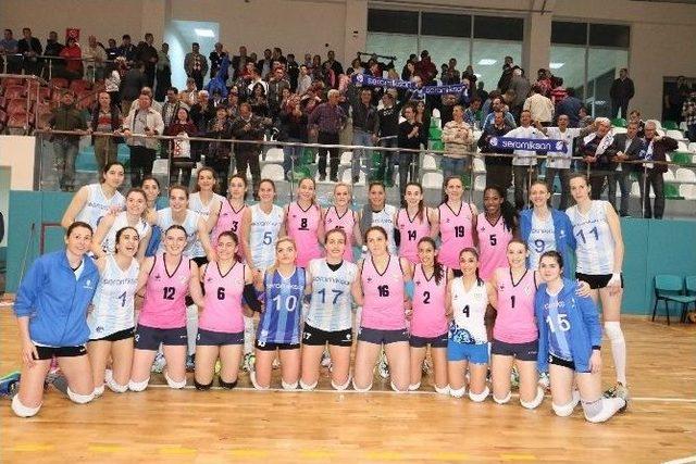 Sultanlar Play-off’a Veda Etti