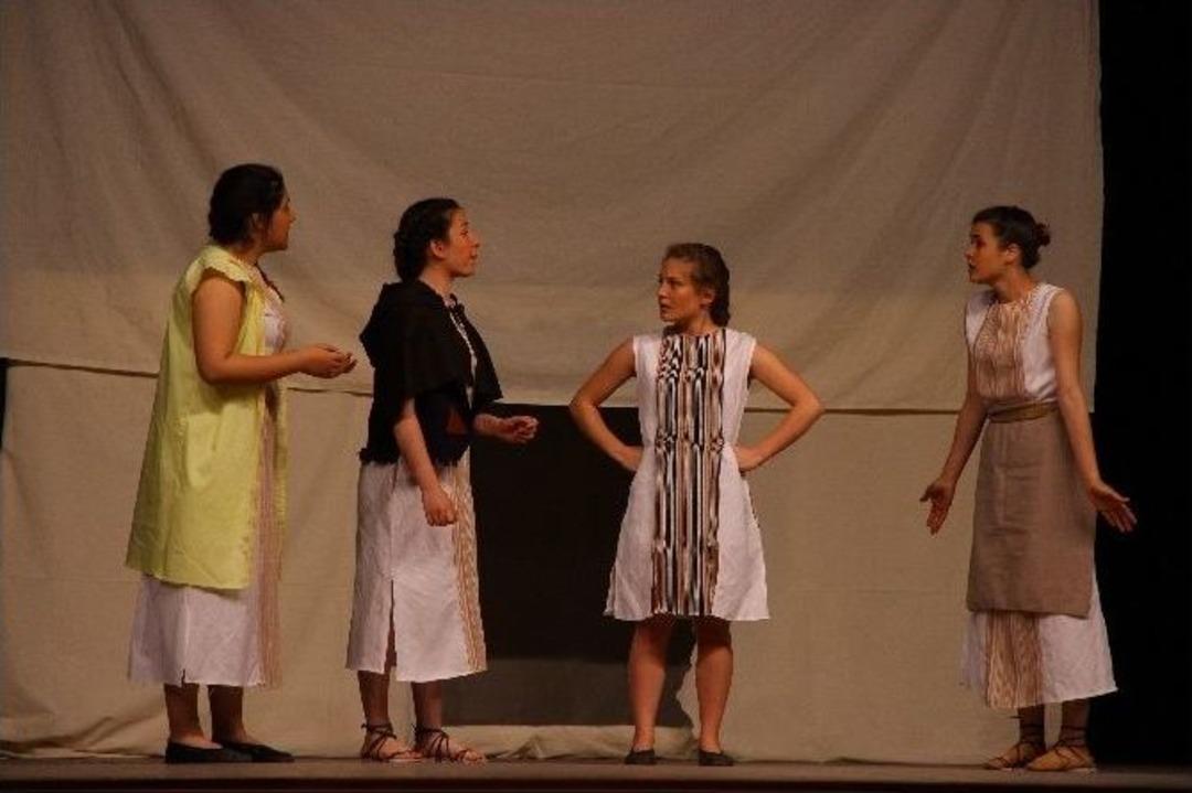 "15. Amat&ouml;r Tiyatro G&uuml;nleri" Anadolu &Uuml;niversitesi&rsquo;nde Başladı