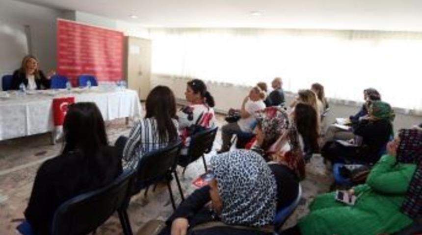 Yenimahalle&rsquo;de &ldquo;mutlu &Ccedil;ocuk&rdquo; Semineri