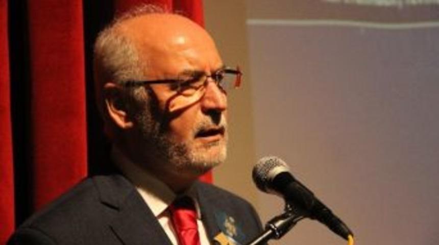 M&uuml;ft&uuml; Hacı Yusuf G&uuml;l: İnsanlığı Y&uuml;celtmek İ&ccedil;in Gelin Birlik Olalım
