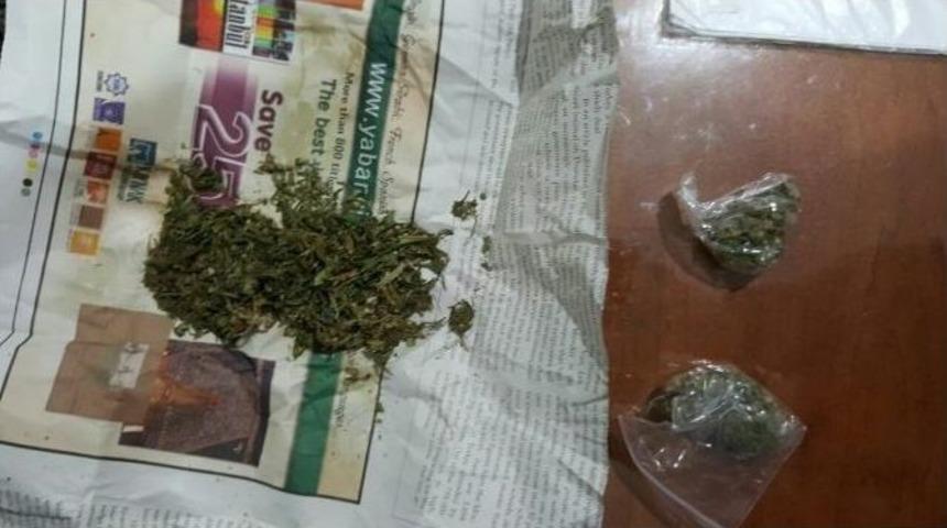 Uyuşturucu Kullanırken Yakalandılar