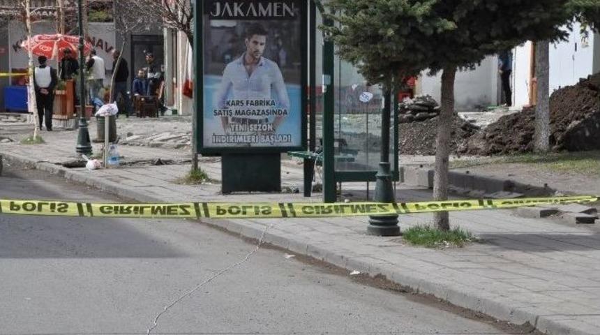 Dolmuş Durağında Unutulan Kadın &Ccedil;antası F&uuml;nye İle Patlatıldı