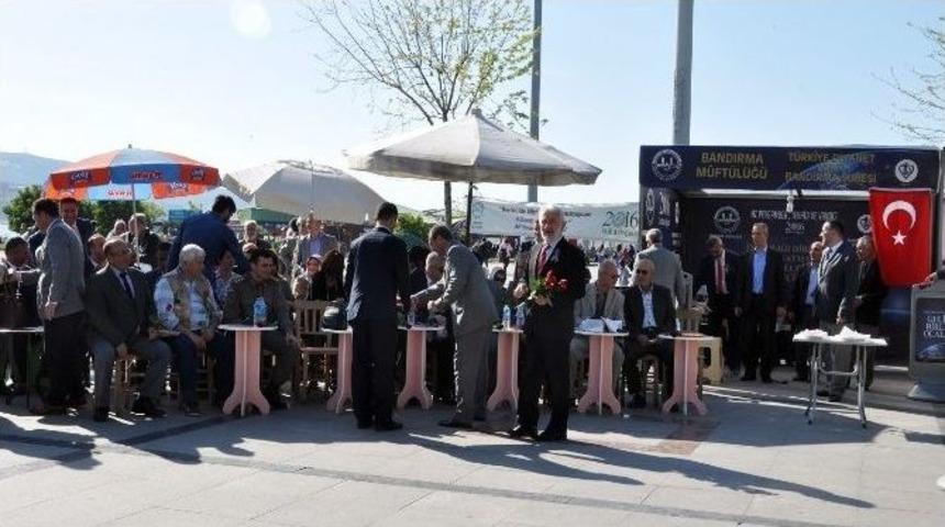 Kutlu Doğum Haftası Nedeniyle M&uuml;ft&uuml;l&uuml;k Stant A&ccedil;tı