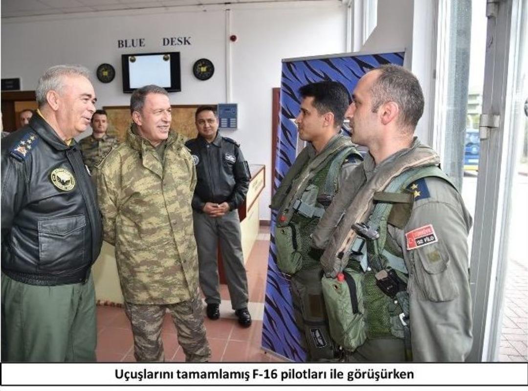 Genelkurmay Başkanı Orgeneral Akar, 3&rsquo;&uuml;nc&uuml; Ana Jet &Uuml;s Komutanlığı&rsquo;nda