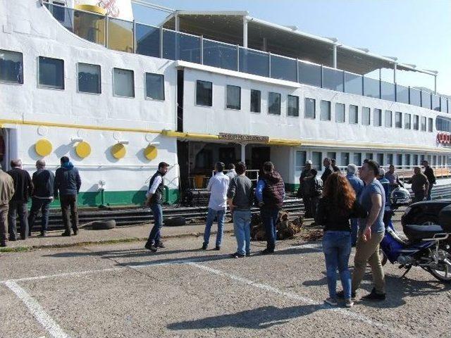 40 Yıllık Vapur Artık Amasra Turizmine Hizmet Verecek