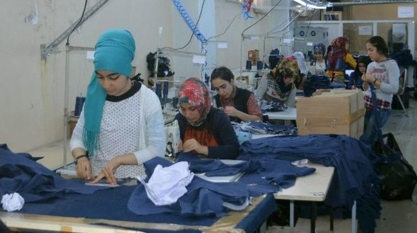 Polisin &Uuml;niforması Bing&ouml;l&rsquo;den