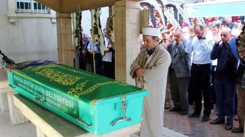 Gen&ccedil; Anne Amansız Hastalığa Yenik D&uuml;şt&uuml;