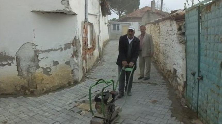 Burhaniye&rsquo;de Kırsal Mahalleler Şehir Gibi Olacak