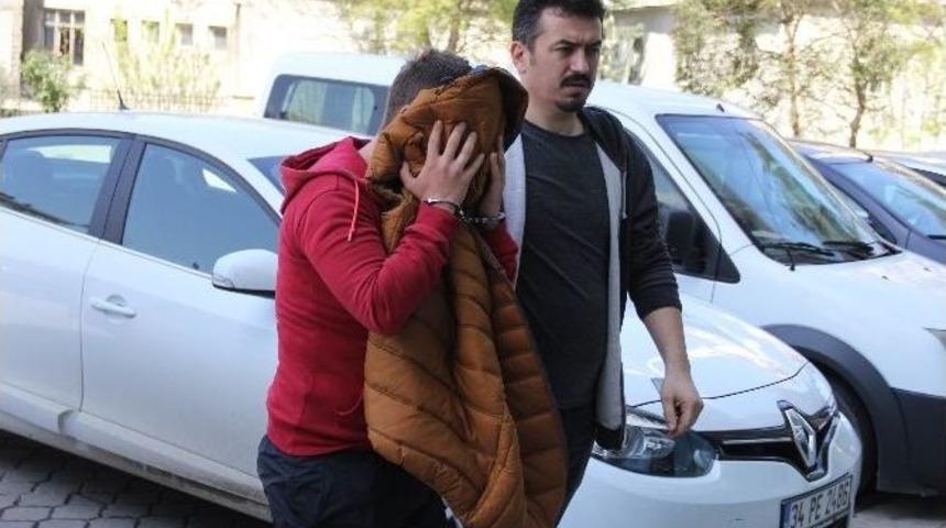 Uyuşturucu Ticaretine 3 G&ouml;zaltı