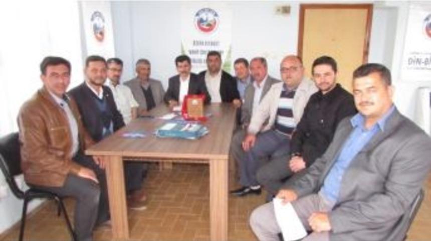 Din Bir Sen &Uuml;yeleri Bir Araya Geldi